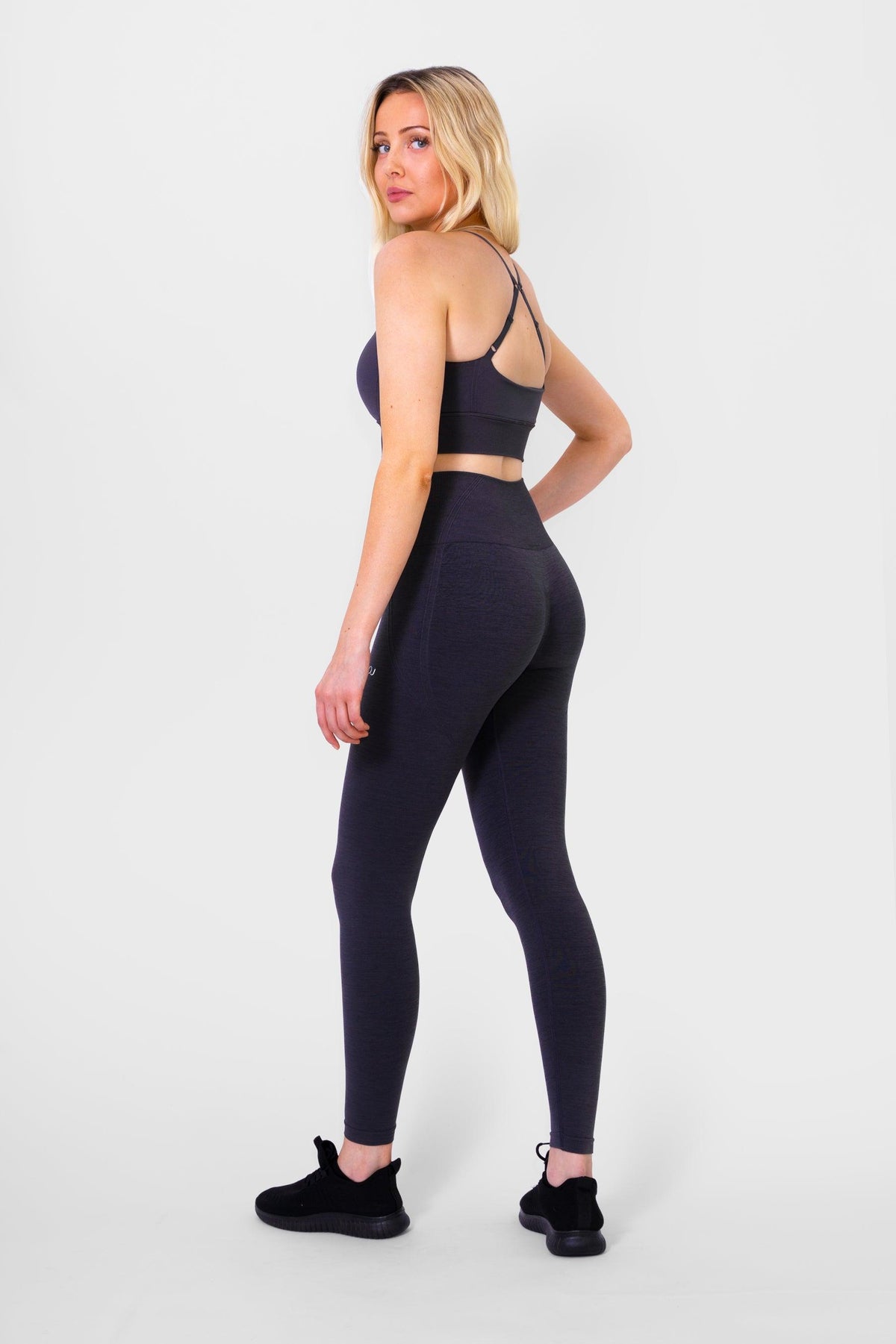 Pulse Scrunch Bra - Dark Grey